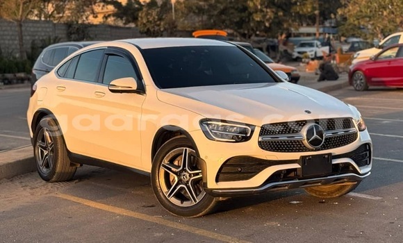 Acheter Occasion Voiture Mercedes‒Benz GLC Blanc à Dakar, Dakar Acheter Occasion Voiture Mercedes‒Benz GLC Blanc à Dakar, Dakar