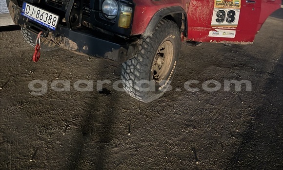 Acheter Import Voiture Nissan Patrol Rouge à Saint–Louis, Saint-Louis Acheter Import Voiture Nissan Patrol Rouge à Saint–Louis, Saint-Louis