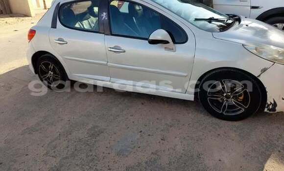 Dieundeu Occasion Toyota Rav 4 Other Auto in Dakar in Dakar Dieundeu Occasion Toyota Rav 4 Other Auto in Dakar in Dakar