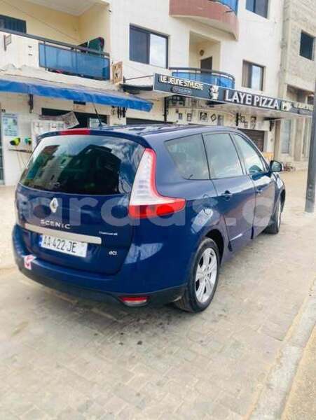 Big with watermark renault scenic dakar dakar 32951