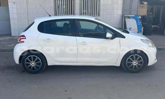 Acheter Occasion Voiture Peugeot 208 Autre à Dakar, Dakar Acheter Occasion Voiture Peugeot 208 Autre à Dakar, Dakar