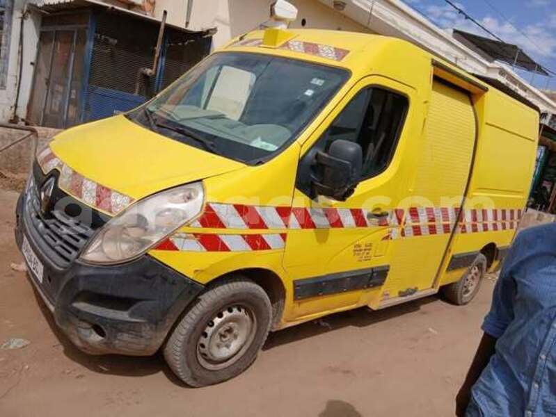 Big with watermark renault megane dakar dakar 32967