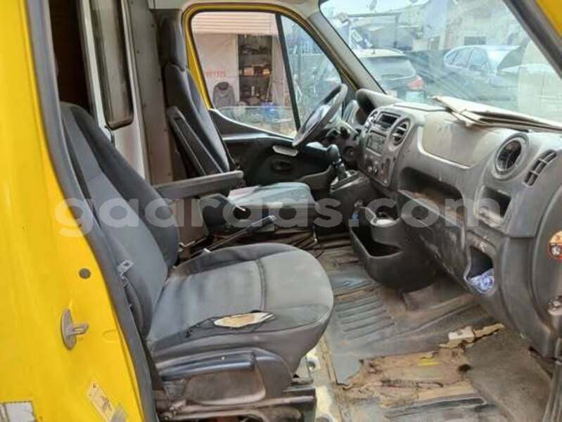 Big with watermark renault megane dakar dakar 32967