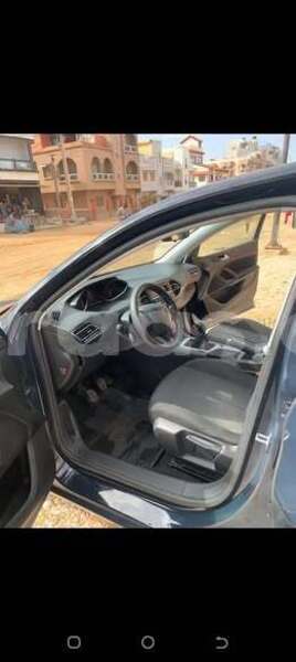 Big with watermark peugeot 208 dakar dakar 32992