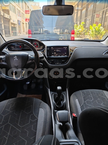 Big with watermark peugeot 2008 dakar dakar 33007