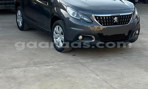 Acheter Occasion Voiture Peugeot 2008 Gris métallisé à Dakar, Dakar Acheter Occasion Voiture Peugeot 2008 Gris métallisé à Dakar, Dakar