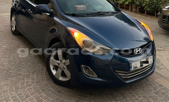 Buy Used Hyundai Elantra Blue Car in Dakar in Dakar Buy Used Hyundai Elantra Blue Car in Dakar in Dakar