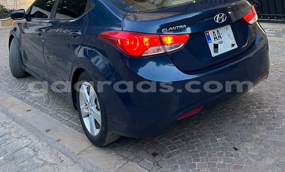 Buy Used Hyundai Elantra Blue Car in Dakar in Dakar Buy Used Hyundai Elantra Blue Car in Dakar in Dakar