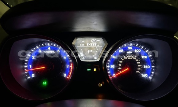 Buy Used Hyundai Elantra Blue Car in Dakar in Dakar Buy Used Hyundai Elantra Blue Car in Dakar in Dakar