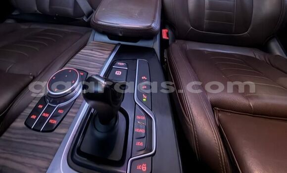 Dieundeu Occasion BMW X4 Gris de fer Auto in Dakar in Dakar Dieundeu Occasion BMW X4 Gris de fer Auto in Dakar in Dakar