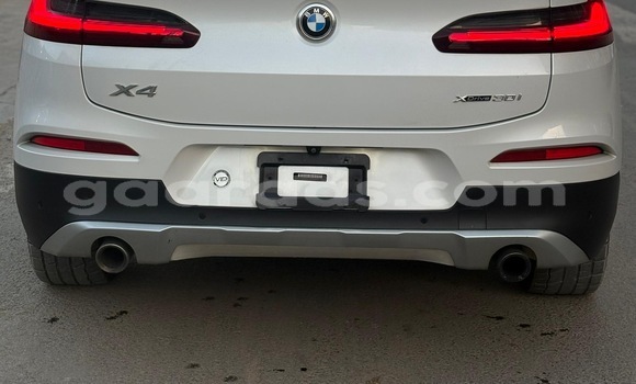 Dieundeu Occasion BMW X4 Blanc Auto in Dakar in Dakar Dieundeu Occasion BMW X4 Blanc Auto in Dakar in Dakar