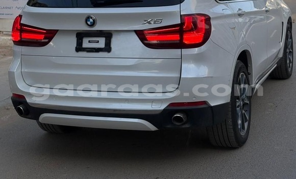 Acheter Occasion Voiture BMW X5 Blanc à Dakar, Dakar Acheter Occasion Voiture BMW X5 Blanc à Dakar, Dakar