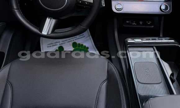 Buy Used Hyundai Tucson Silver Car in Dakar in Dakar Buy Used Hyundai Tucson Silver Car in Dakar in Dakar