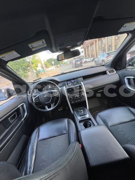 Big with watermark land rover discovery dakar dakar 33038