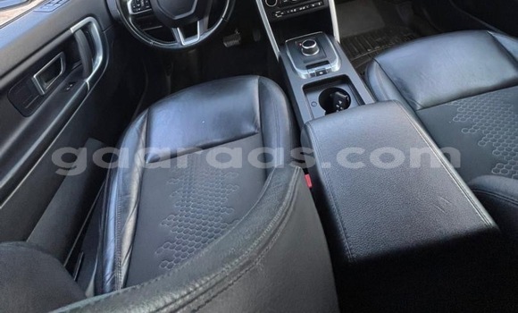 Dieundeu Occasion Land Rover Discovery Gray Auto in Dakar in Dakar Dieundeu Occasion Land Rover Discovery Gray Auto in Dakar in Dakar