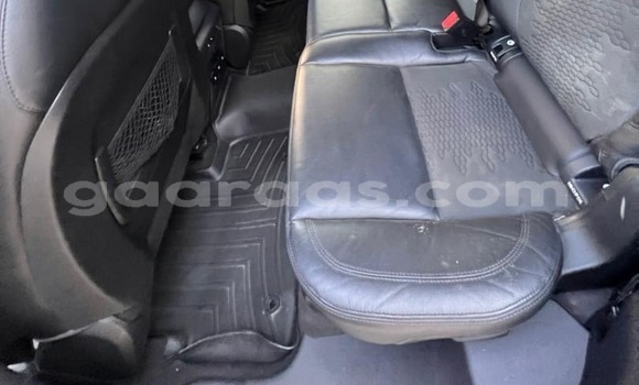 Dieundeu Occasion Land Rover Discovery Gray Auto in Dakar in Dakar Dieundeu Occasion Land Rover Discovery Gray Auto in Dakar in Dakar