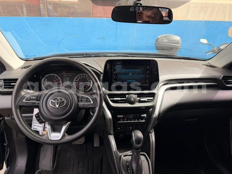 Big with watermark toyota urban cruiser dakar dakar 33044