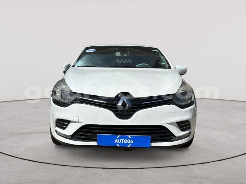 Big with watermark renault clio dakar dakar 33046