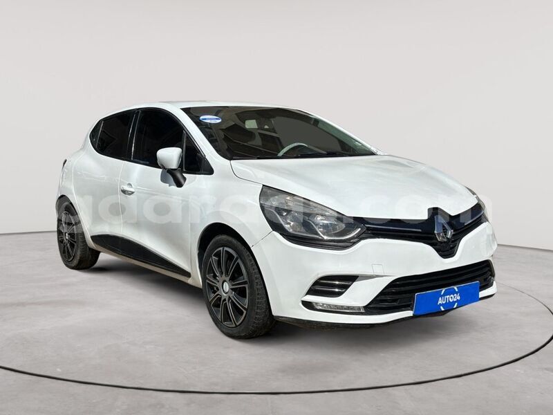 Big with watermark renault clio dakar dakar 33046