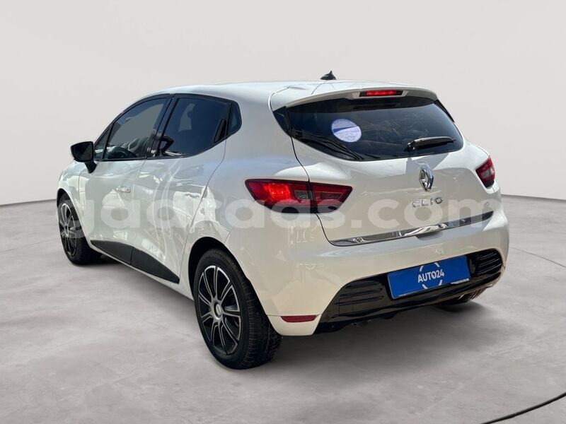 Big with watermark renault clio dakar dakar 33046