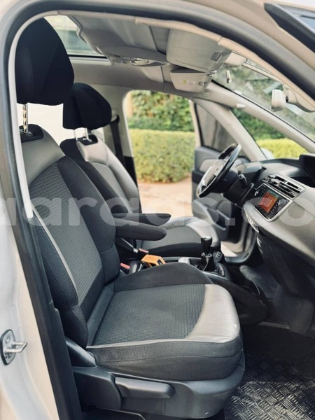 Big with watermark citroen c4picasso dakar dakar 33051