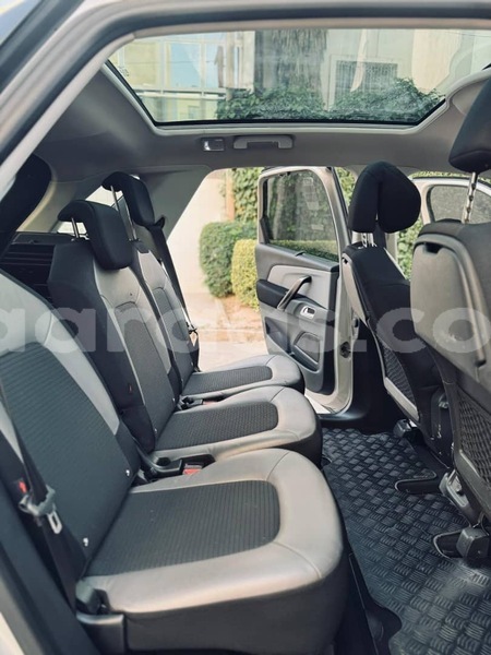 Big with watermark citroen c4picasso dakar dakar 33051