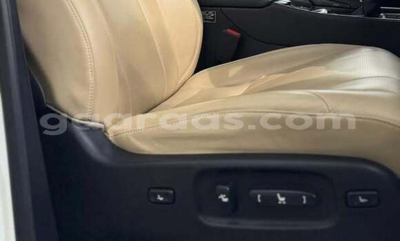 Acheter Occasion Voiture Lexus LX 570 White à Touba, Diourbel Acheter Occasion Voiture Lexus LX 570 White à Touba, Diourbel