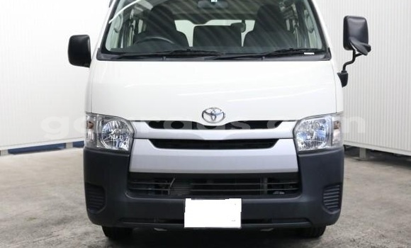 Dieundeu Occasion Toyota Hiace White Auto in Dakar in Dakar