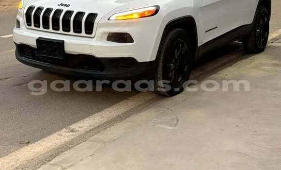 Acheter Occasion Voiture Jeep Cherokee Blanc à Dakar, Dakar Acheter Occasion Voiture Jeep Cherokee Blanc à Dakar, Dakar