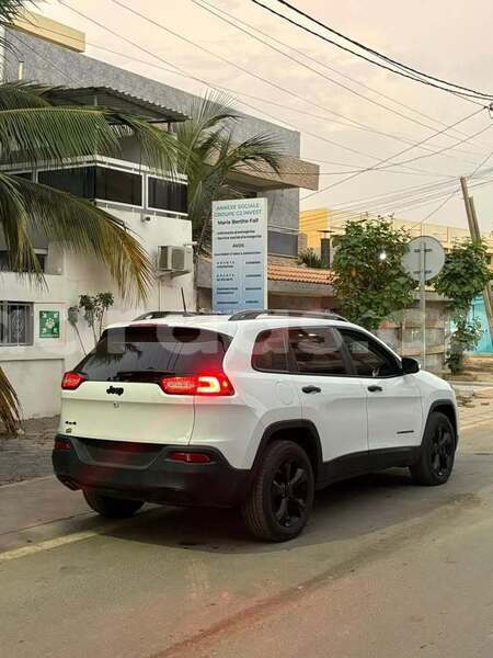 Big with watermark jeep cherokee dakar dakar 33063