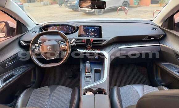 Acheter Occasion Voiture Peugeot 4008 Blanc à Dakar, Dakar Acheter Occasion Voiture Peugeot 4008 Blanc à Dakar, Dakar