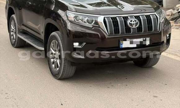 Acheter Occasion Voiture Toyota Land Cruiser Noir à Dakar, Dakar Acheter Occasion Voiture Toyota Land Cruiser Noir à Dakar, Dakar