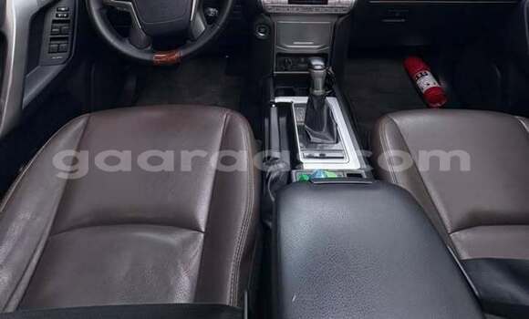 Acheter Occasion Voiture Toyota Land Cruiser Noir à Dakar, Dakar Acheter Occasion Voiture Toyota Land Cruiser Noir à Dakar, Dakar