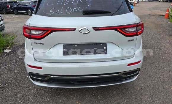 Acheter Occasion Voiture Renault 6 Blanc à Dakar, Dakar Acheter Occasion Voiture Renault 6 Blanc à Dakar, Dakar