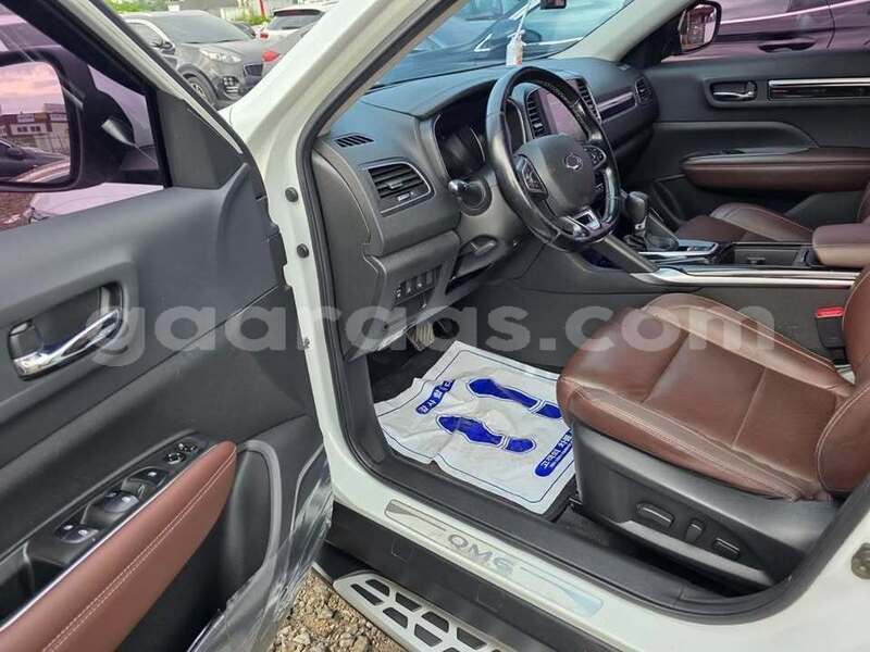 Big with watermark renault 6 dakar dakar 33076