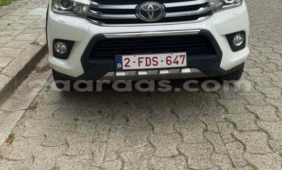 Acheter Occasion Voiture Toyota Hilux Blanc à Dakar, Dakar Acheter Occasion Voiture Toyota Hilux Blanc à Dakar, Dakar