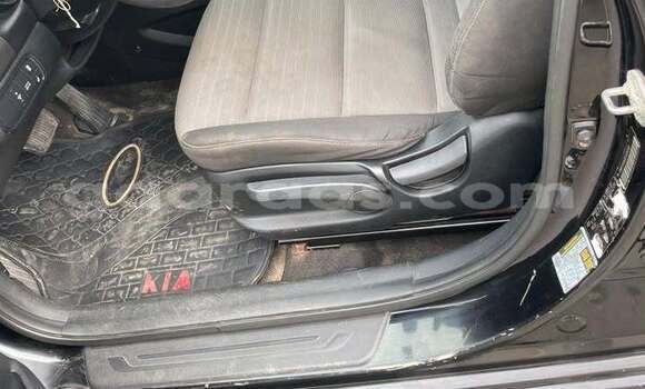 Acheter Occasion Voiture Kia Forte Noir à Dakar, Dakar Acheter Occasion Voiture Kia Forte Noir à Dakar, Dakar