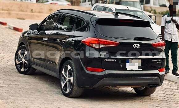 Acheter Occasion Voiture Hyundai Tucson Noir à Dakar, Dakar Acheter Occasion Voiture Hyundai Tucson Noir à Dakar, Dakar