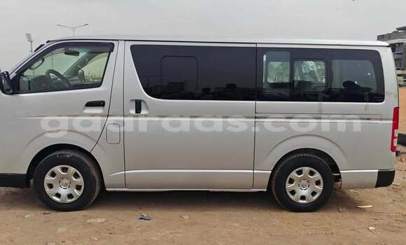 Acheter Occasion Voiture Toyota Hiace Blanc à Dakar, Dakar Acheter Occasion Voiture Toyota Hiace Blanc à Dakar, Dakar