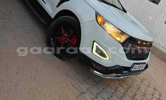 Acheter Occasion Voiture Ford Edge Blanc à Dakar, Dakar Acheter Occasion Voiture Ford Edge Blanc à Dakar, Dakar