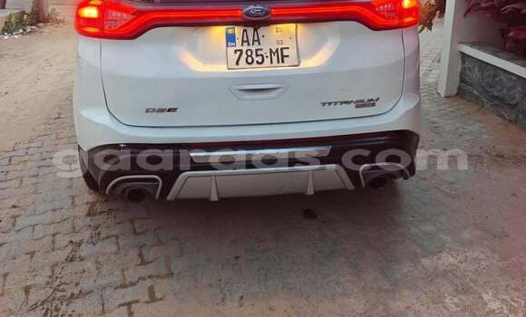 Acheter Occasion Voiture Ford Edge Blanc à Dakar, Dakar Acheter Occasion Voiture Ford Edge Blanc à Dakar, Dakar