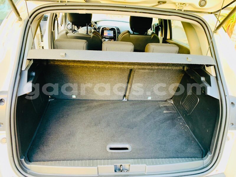 Big with watermark renault 30 dakar dakar 33106