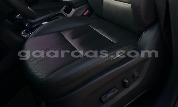 Acheter Occasion Voiture Hyundai Santa Fe Gris à Dakar, Dakar Acheter Occasion Voiture Hyundai Santa Fe Gris à Dakar, Dakar