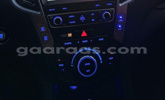 Acheter Occasion Voiture Hyundai Santa Fe Gris à Dakar, Dakar Acheter Occasion Voiture Hyundai Santa Fe Gris à Dakar, Dakar