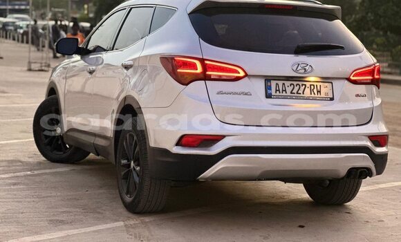 Acheter Occasion Voiture Hyundai Santa Fe Gris à Dakar, Dakar Acheter Occasion Voiture Hyundai Santa Fe Gris à Dakar, Dakar