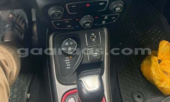 Acheter Occasion Voiture Jeep Compass Noir à Dakar, Dakar Acheter Occasion Voiture Jeep Compass Noir à Dakar, Dakar