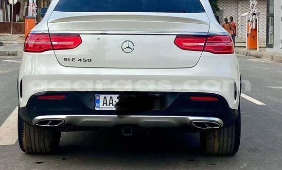 Acheter Occasion Voiture Mercedes‒Benz GL–Class Blanc à Dakar, Dakar Acheter Occasion Voiture Mercedes‒Benz GL–Class Blanc à Dakar, Dakar