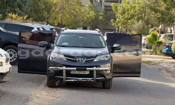 Acheter Occasion Voiture Toyota RAV4 Autre à Dakar, Dakar Acheter Occasion Voiture Toyota RAV4 Autre à Dakar, Dakar