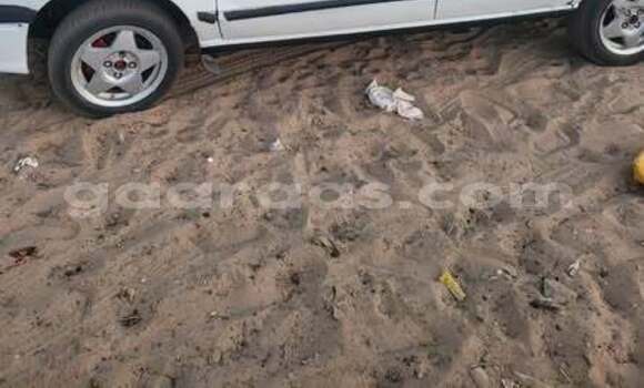 Acheter Occasion Voiture Renault 19 Autre à Dakar, Dakar Acheter Occasion Voiture Renault 19 Autre à Dakar, Dakar