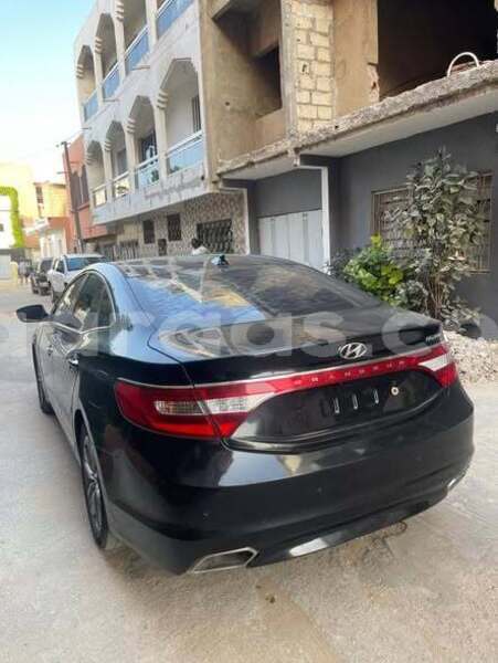 Big with watermark hyundai grandeur dakar dakar 33157